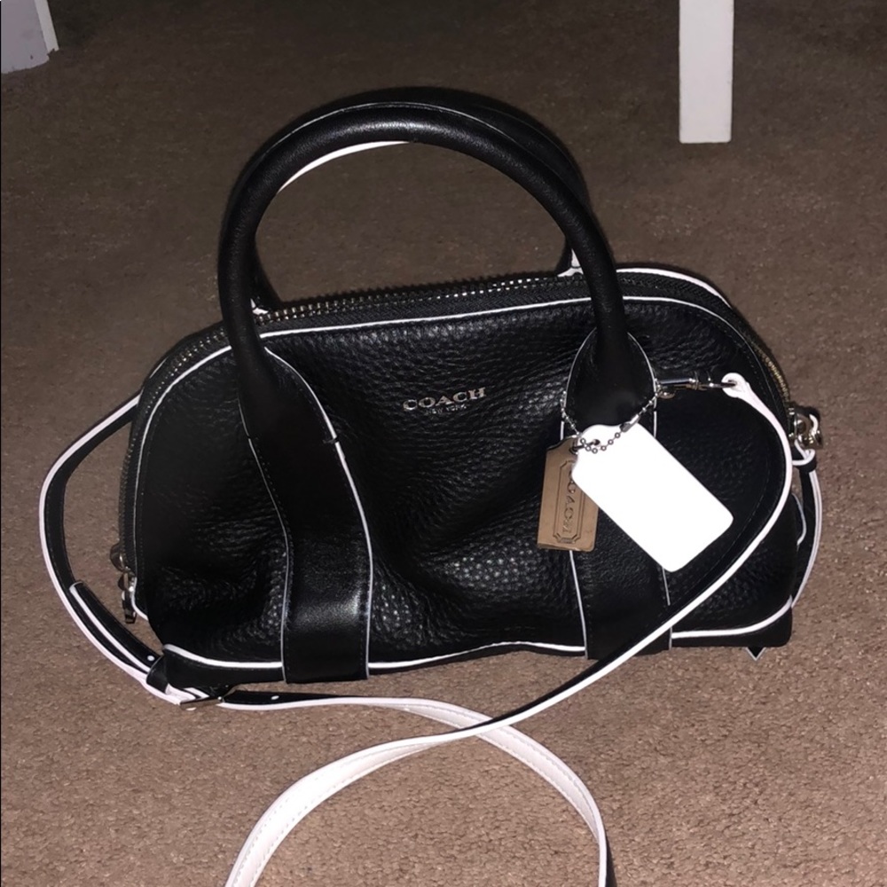 Like new! Black Coach purse